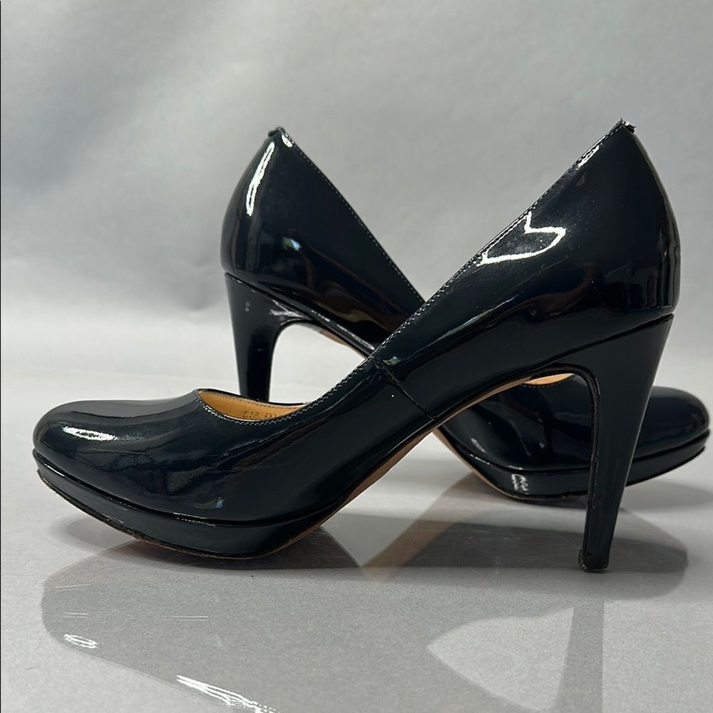 Cole Haan | Navy Blue | Patent Leather Pumps | Size 8.5 | Nike Air Sole (A-1525) - Picture 8 of 16
